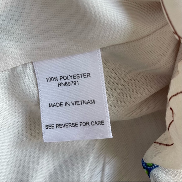 Roz & Ali Cream Bird-Print Pleated Blouse - Picture 4 of 8